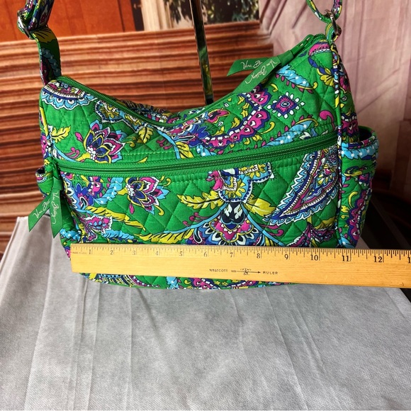 Vera Bradley Vibrant Emerald Paisley Shoulder Crossbody Bag ๐๐๐ - Picture 9 of 17